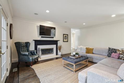 100 Chestnut Hill Road Ridgefield CT 06877