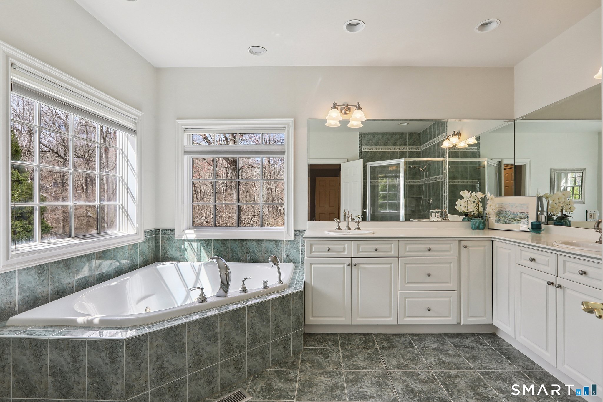 100 Chestnut Hill Road Ridgefield CT 06877
