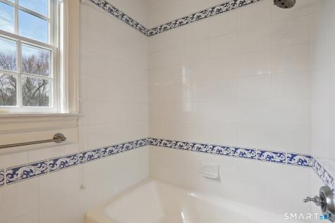 100 Chestnut Hill Road Ridgefield CT 06877