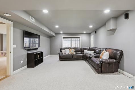 100 Chestnut Hill Road Ridgefield CT 06877