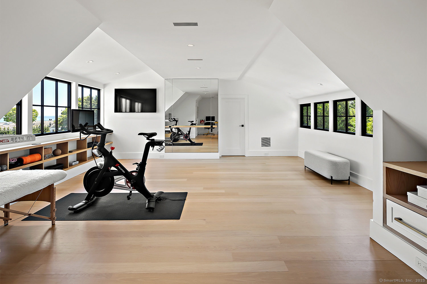 260 Willow Street Fairfield CT 06890