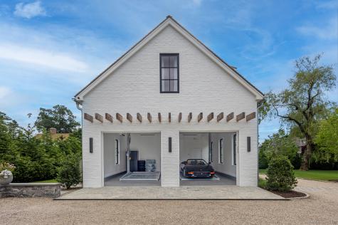 260 Willow Street Fairfield CT 06890