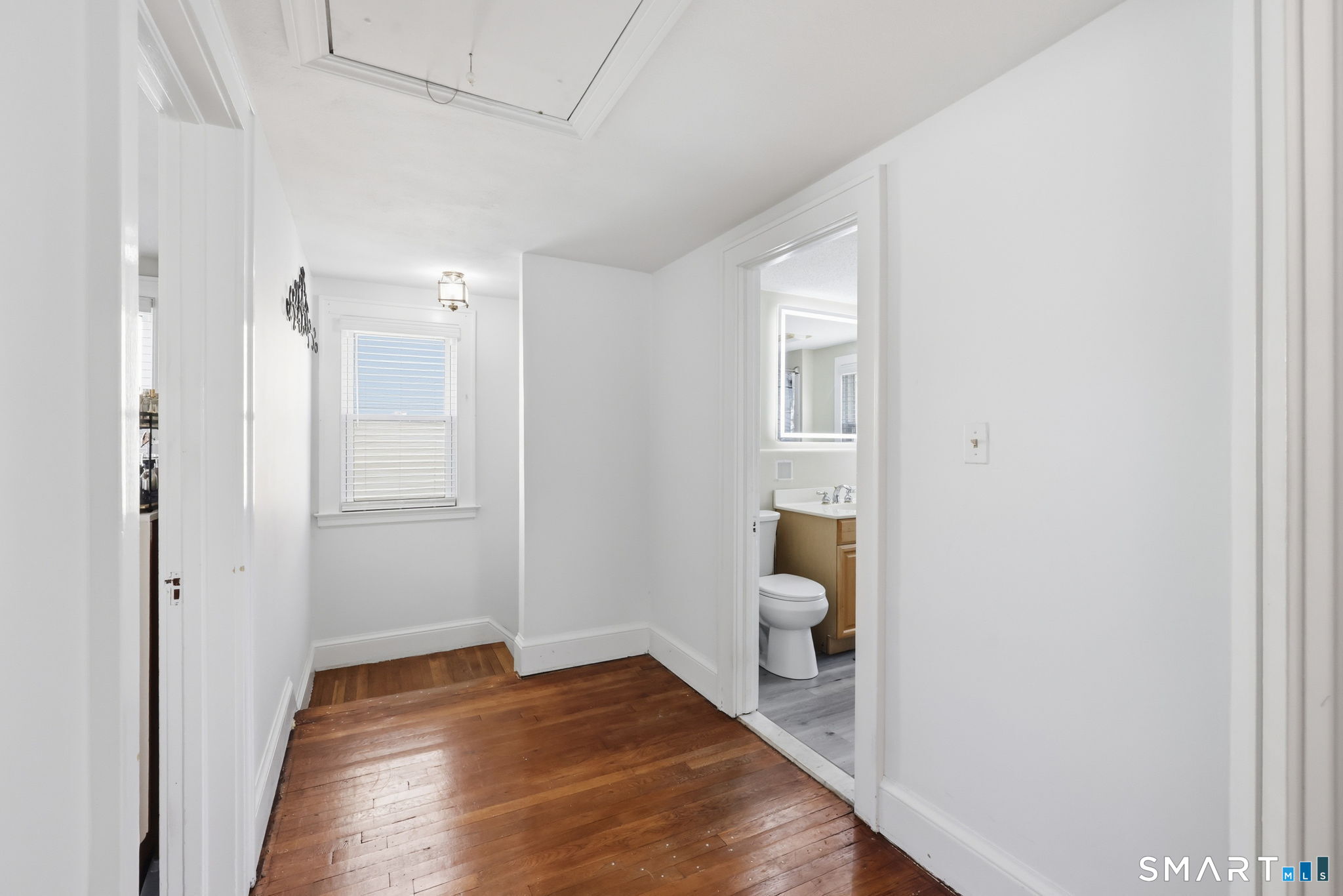 108 Cromwell Street Hartford CT 06114