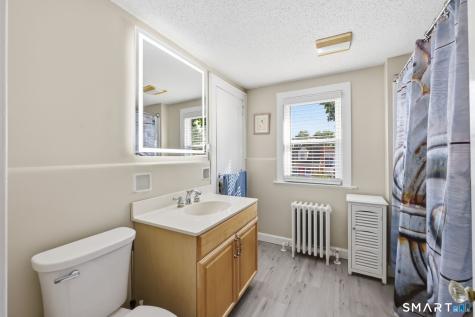108 Cromwell Street Hartford CT 06114