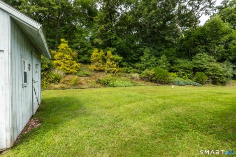 8 Geraldine Drive Ellington CT 06029