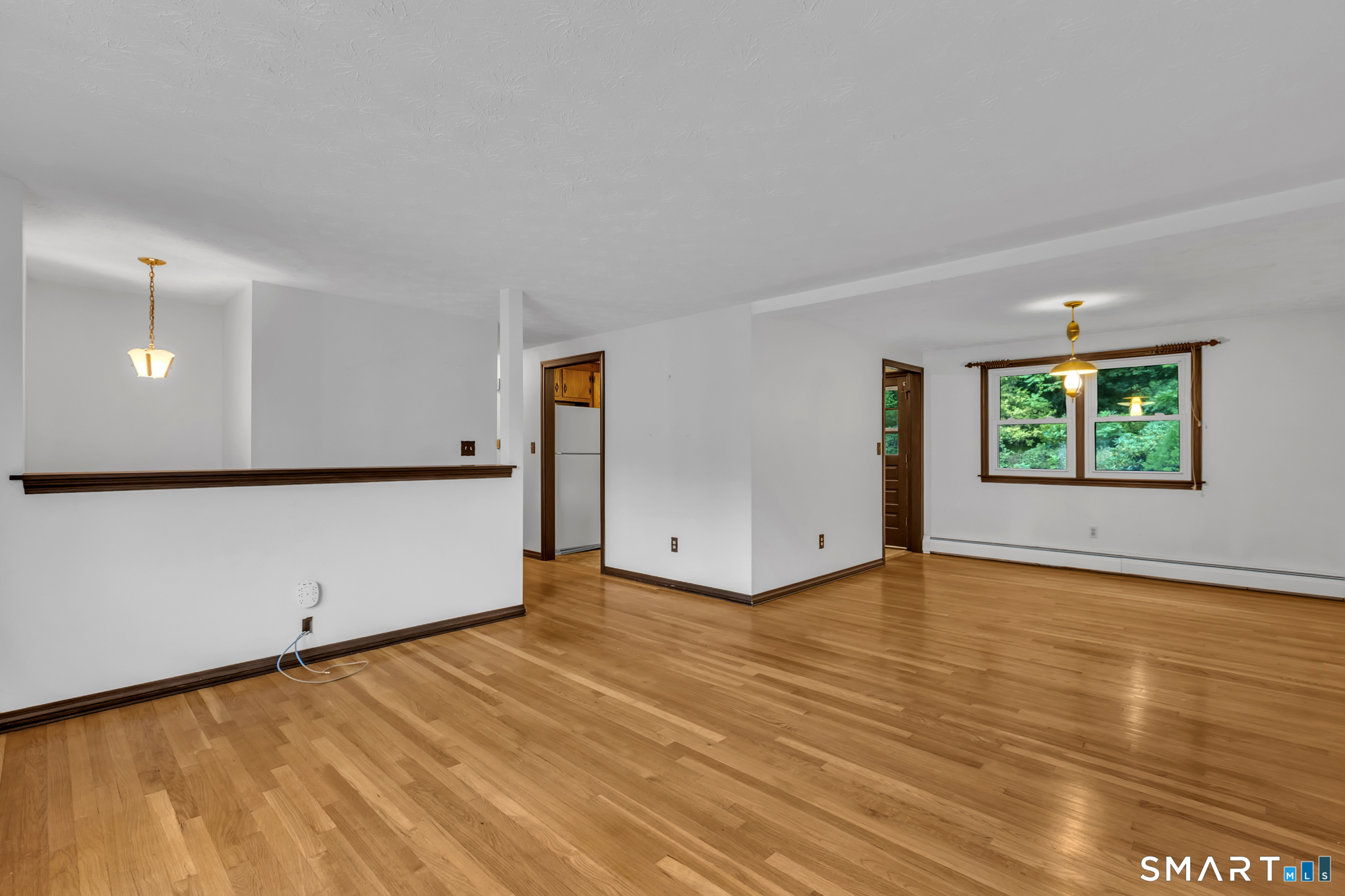 8 Geraldine Drive Ellington CT 06029