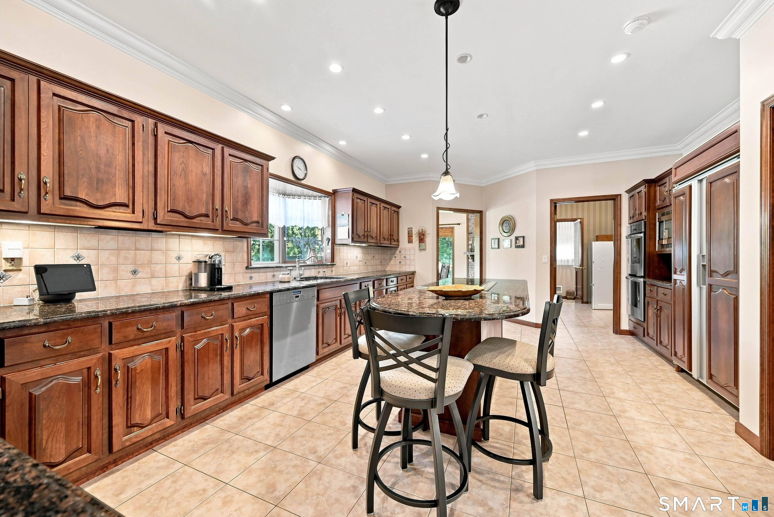 8 Huntington Lane New Fairfield CT 06812