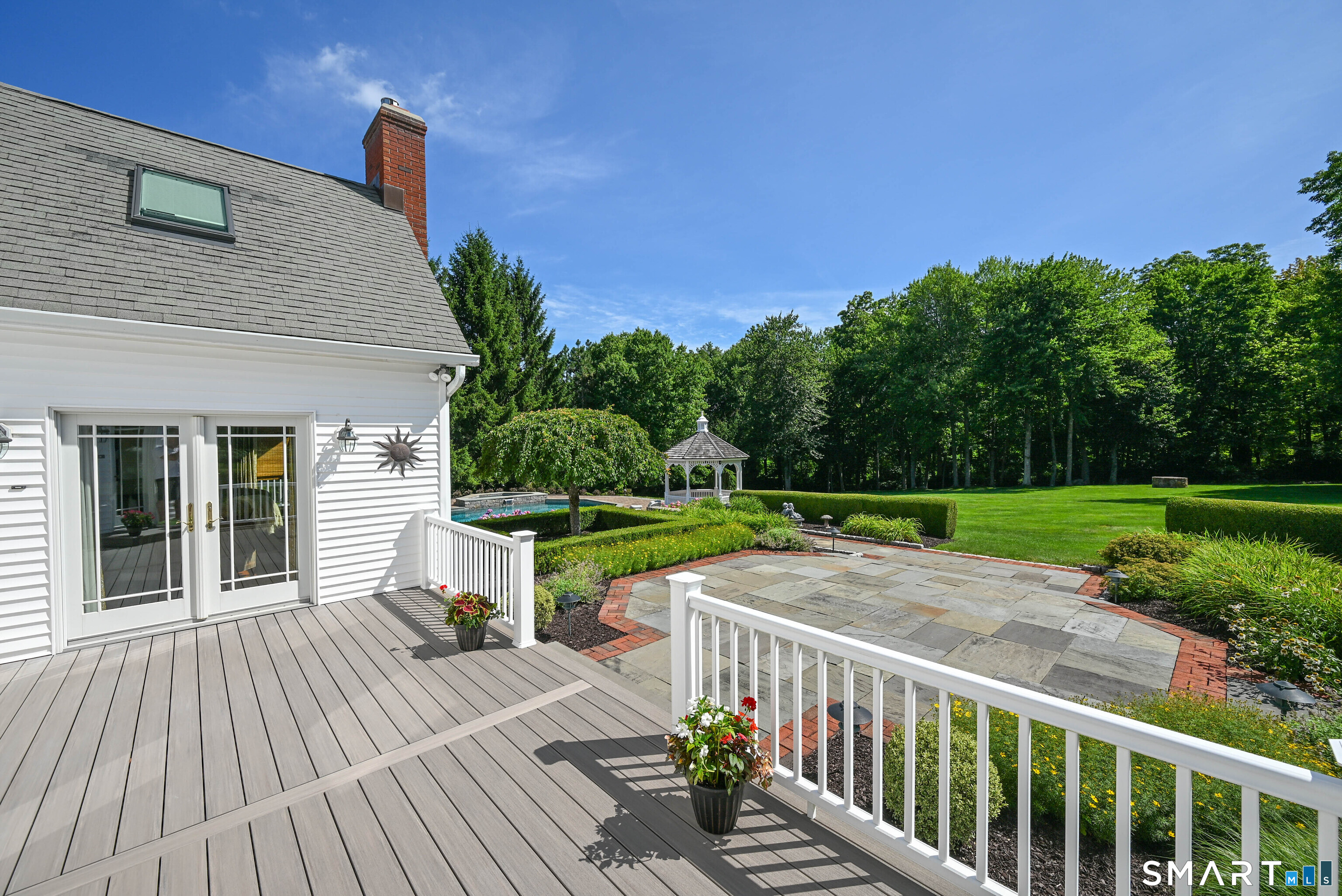 8 Huntington Lane New Fairfield CT 06812