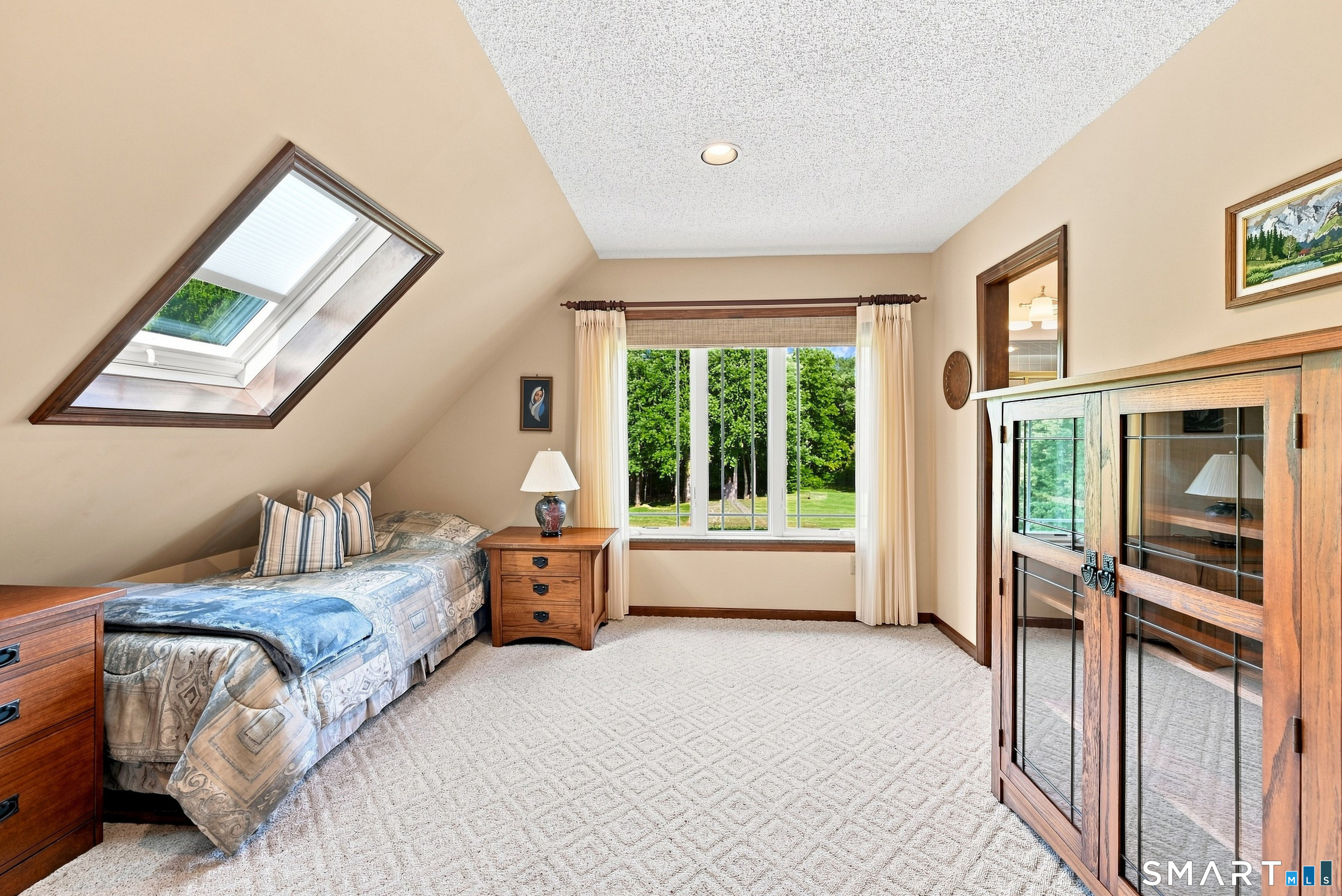 8 Huntington Lane New Fairfield CT 06812