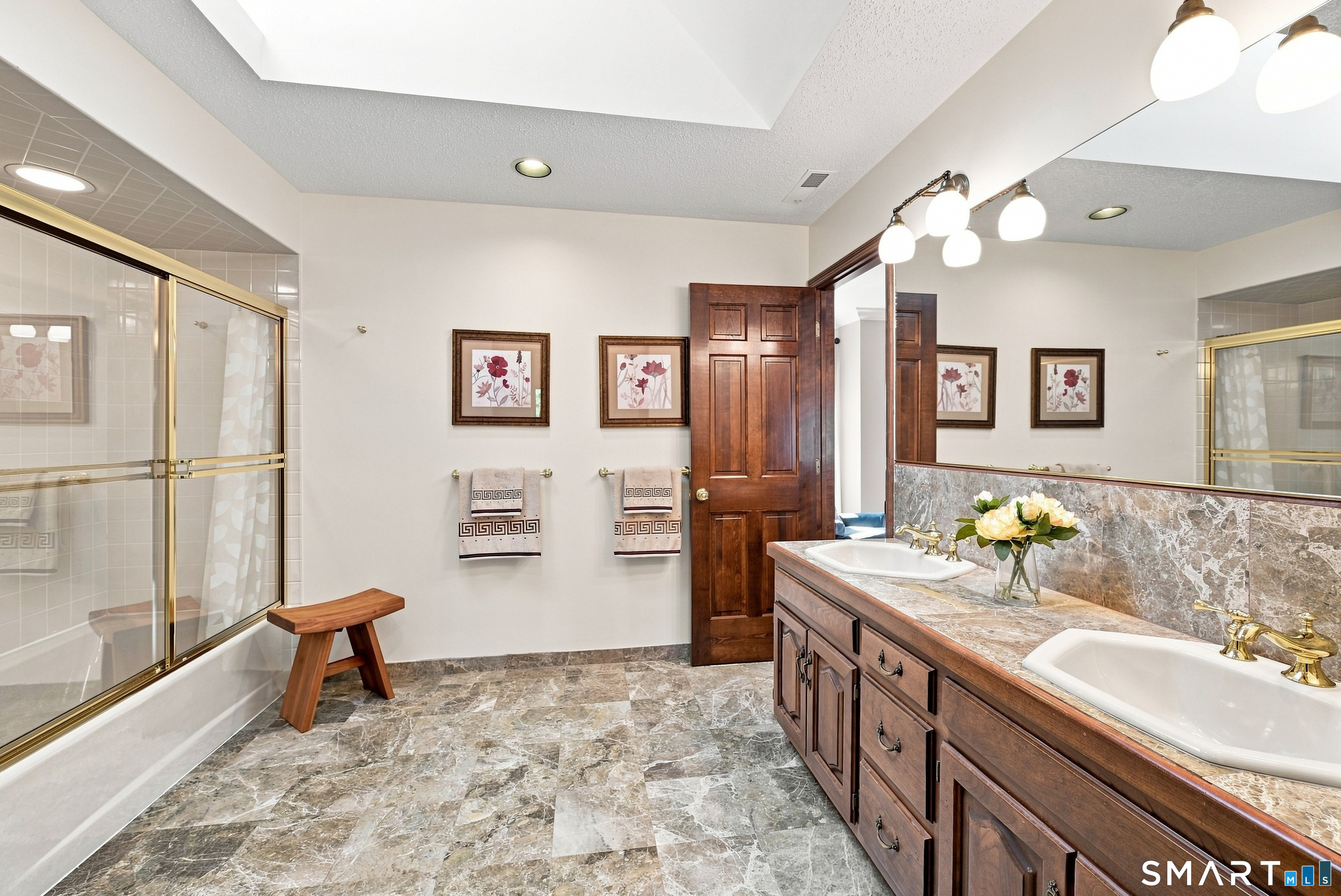 8 Huntington Lane New Fairfield CT 06812