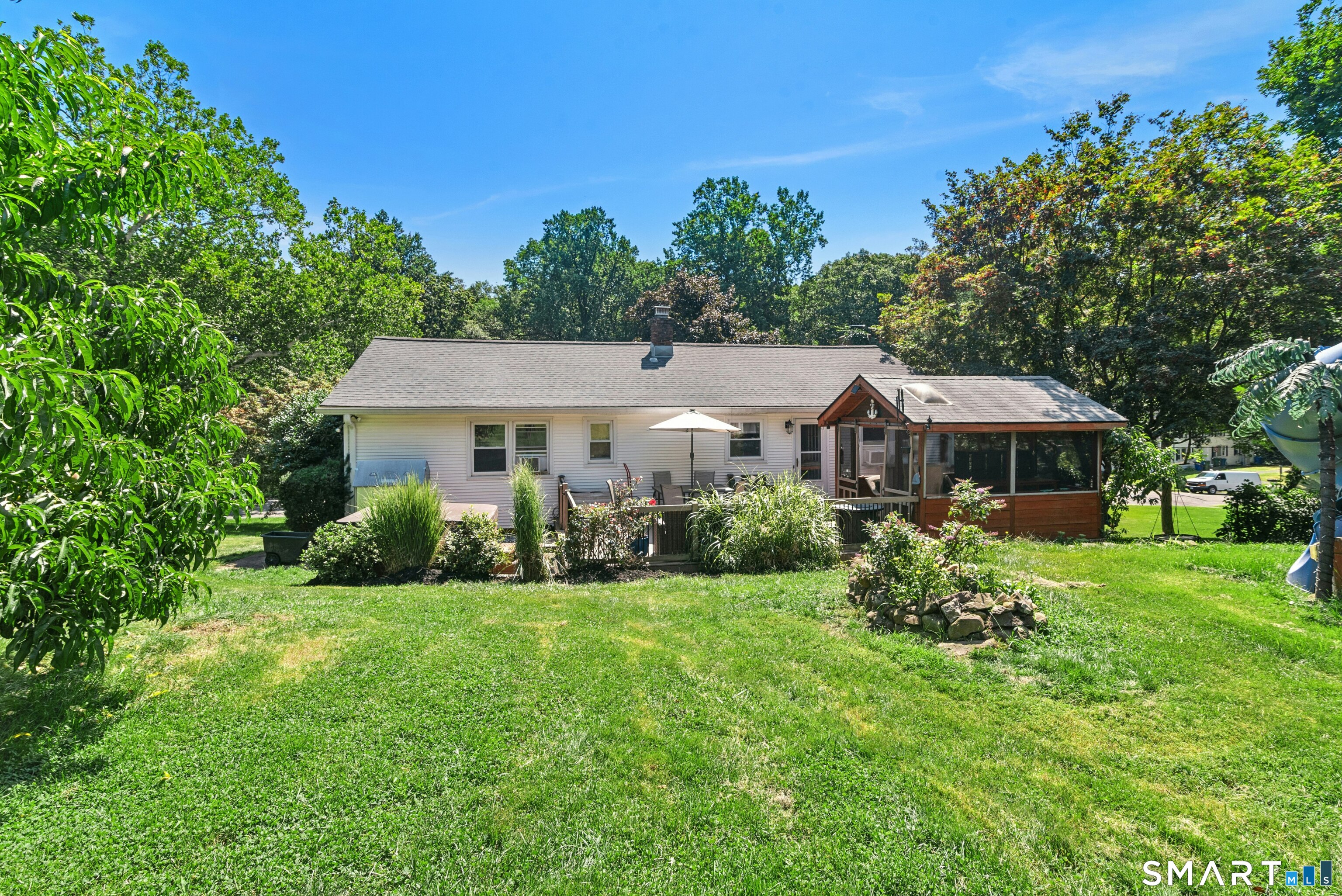 17 North Ridgeland Road Wallingford CT 06492