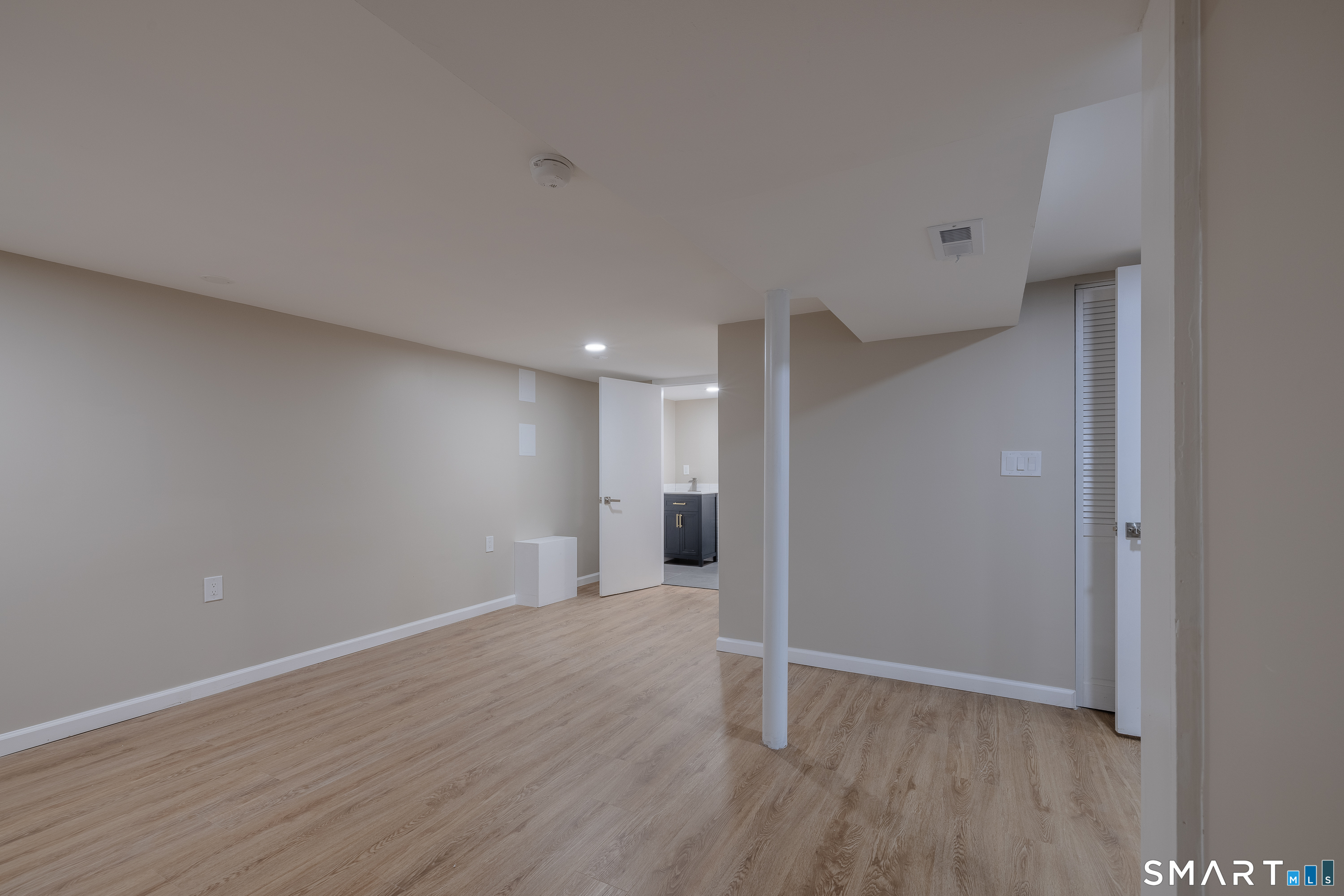 14 Catherine Court Milford CT 06460