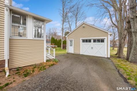 166 Ridge Road Middletown CT 06457