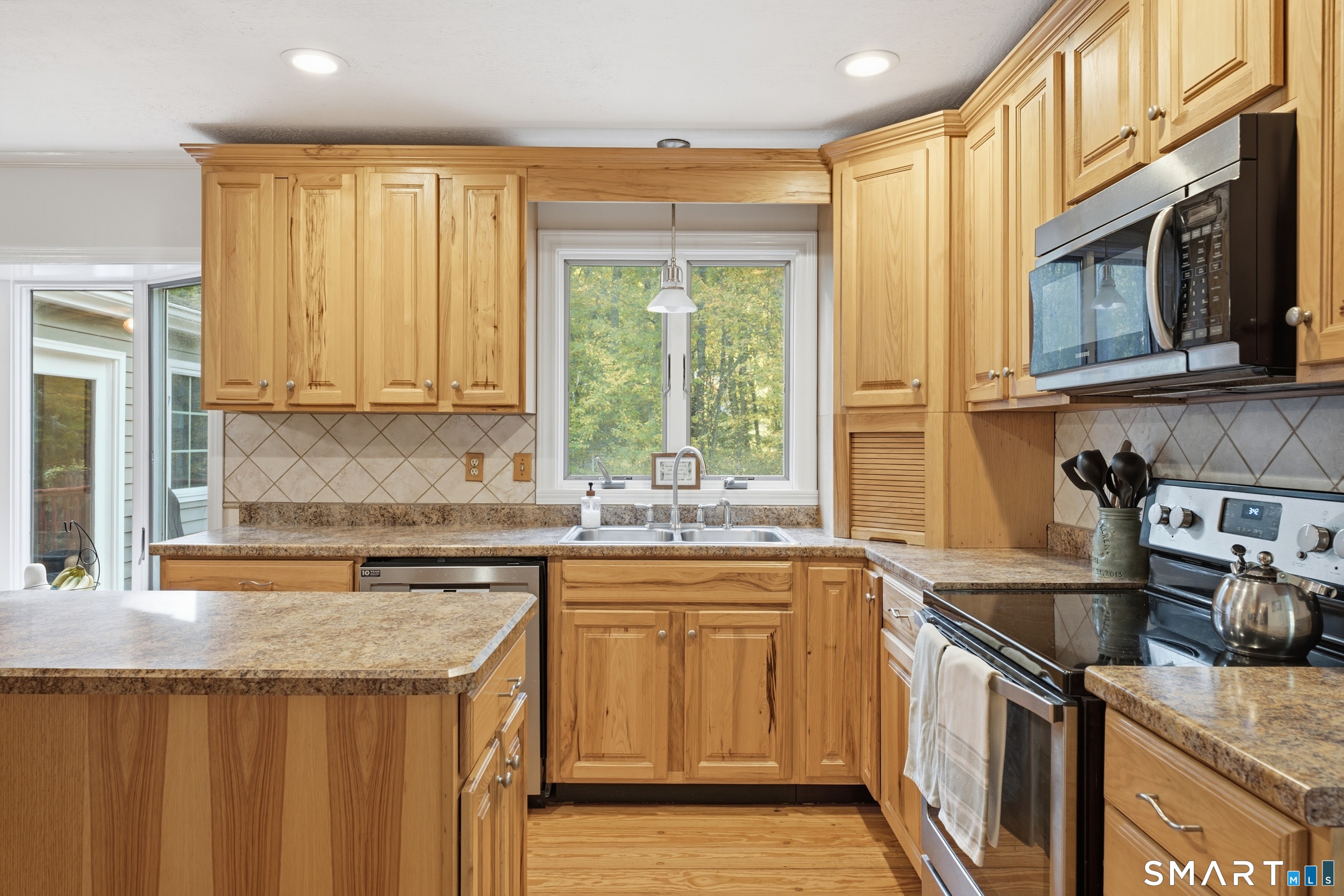 252 North Bride Brook Road East Lyme CT 06333