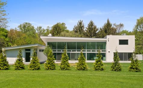 16 Burr School Road Westport CT 06880