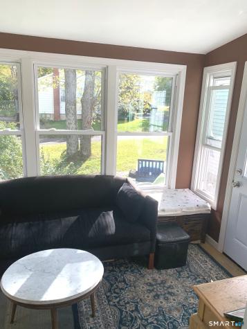 31 East Hill Road Canton CT 06019