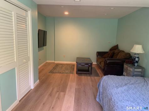 31 East Hill Road Canton CT 06019