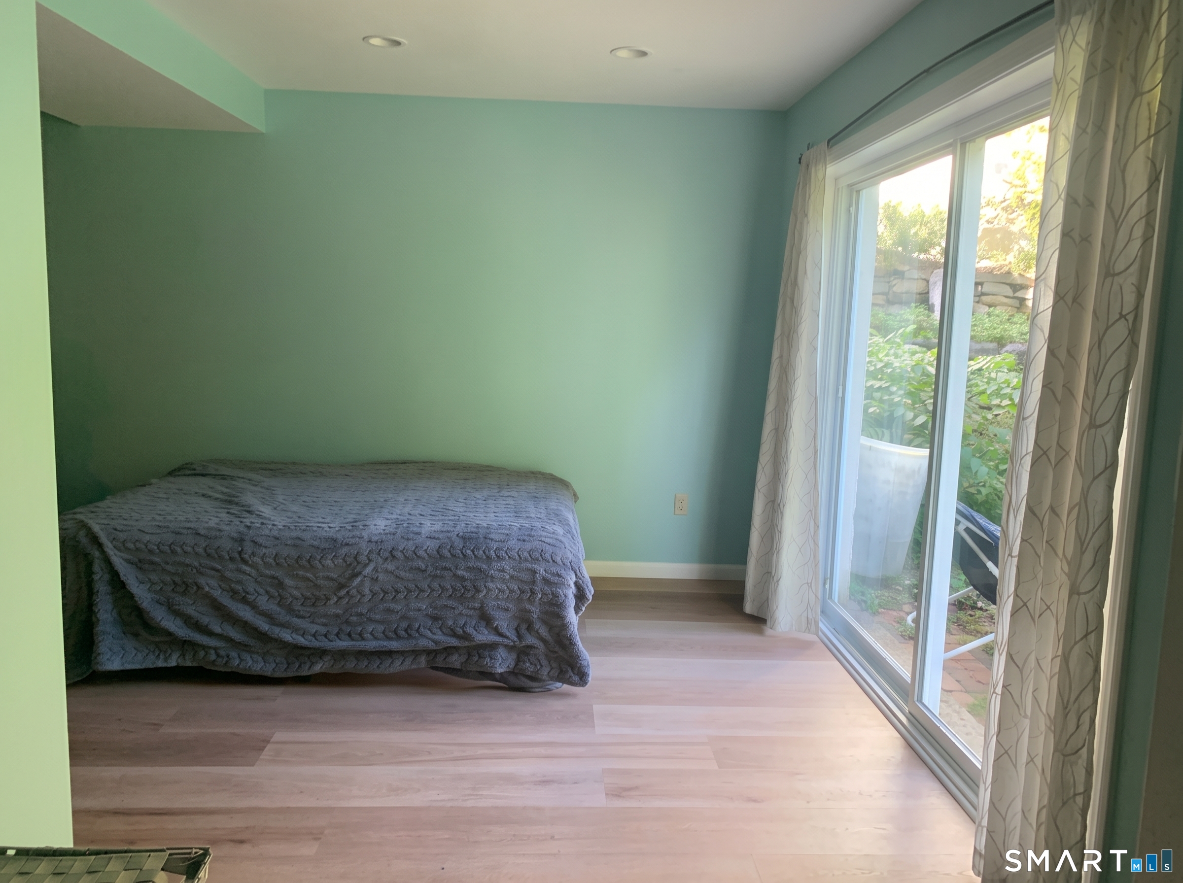 31 East Hill Road Canton CT 06019