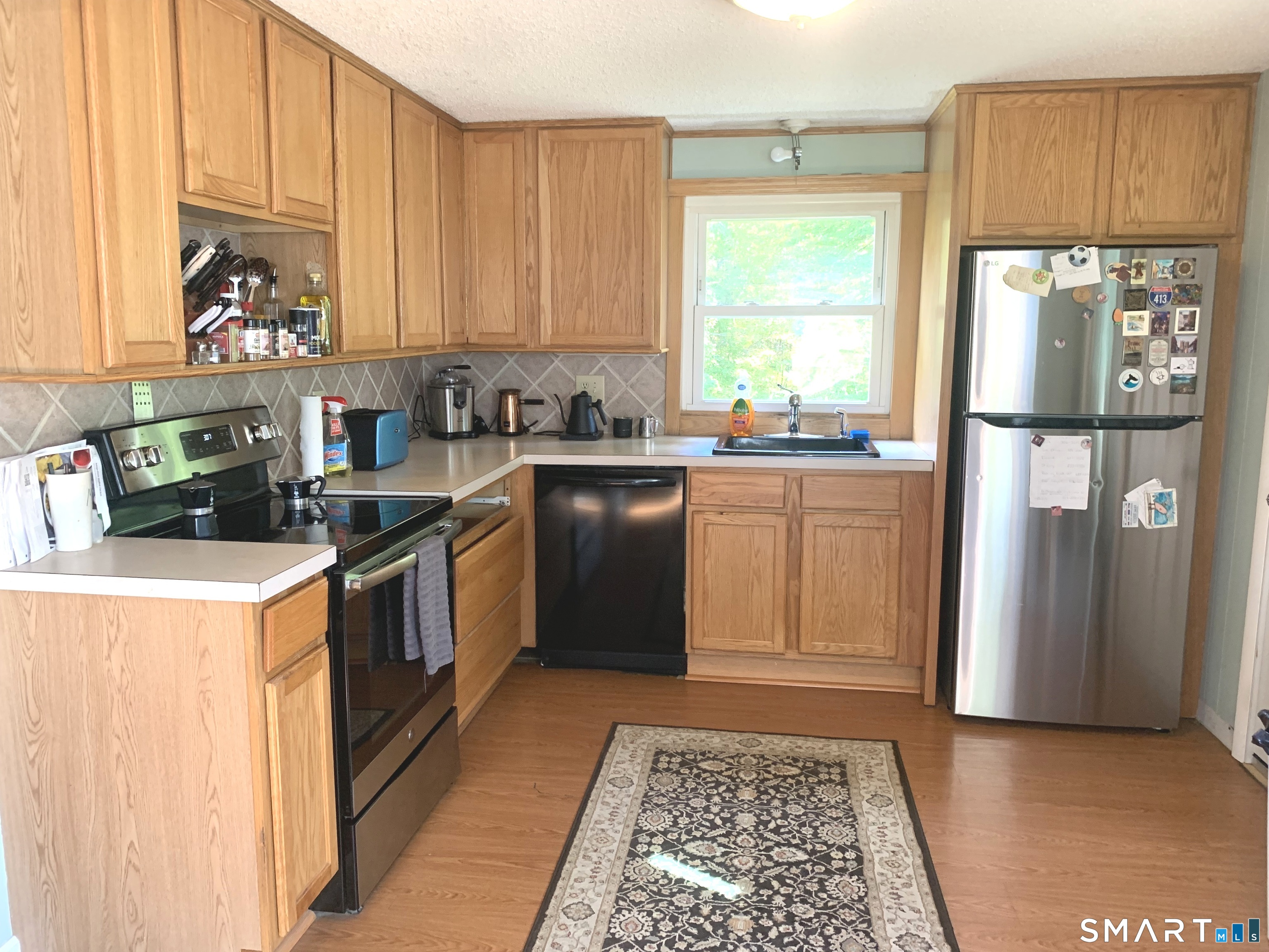 31 East Hill Road Canton CT 06019