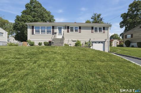 11 Gertrude Lane West Haven CT 06516
