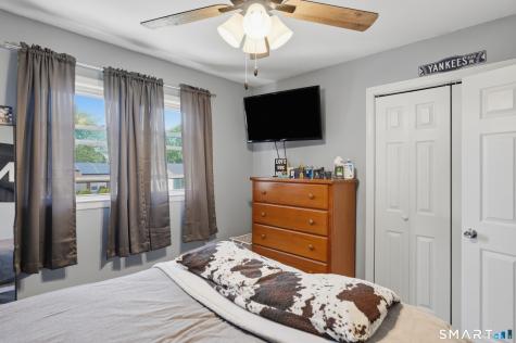 11 Gertrude Lane West Haven CT 06516