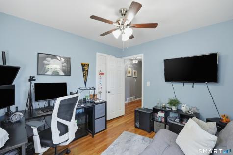 11 Gertrude Lane West Haven CT 06516