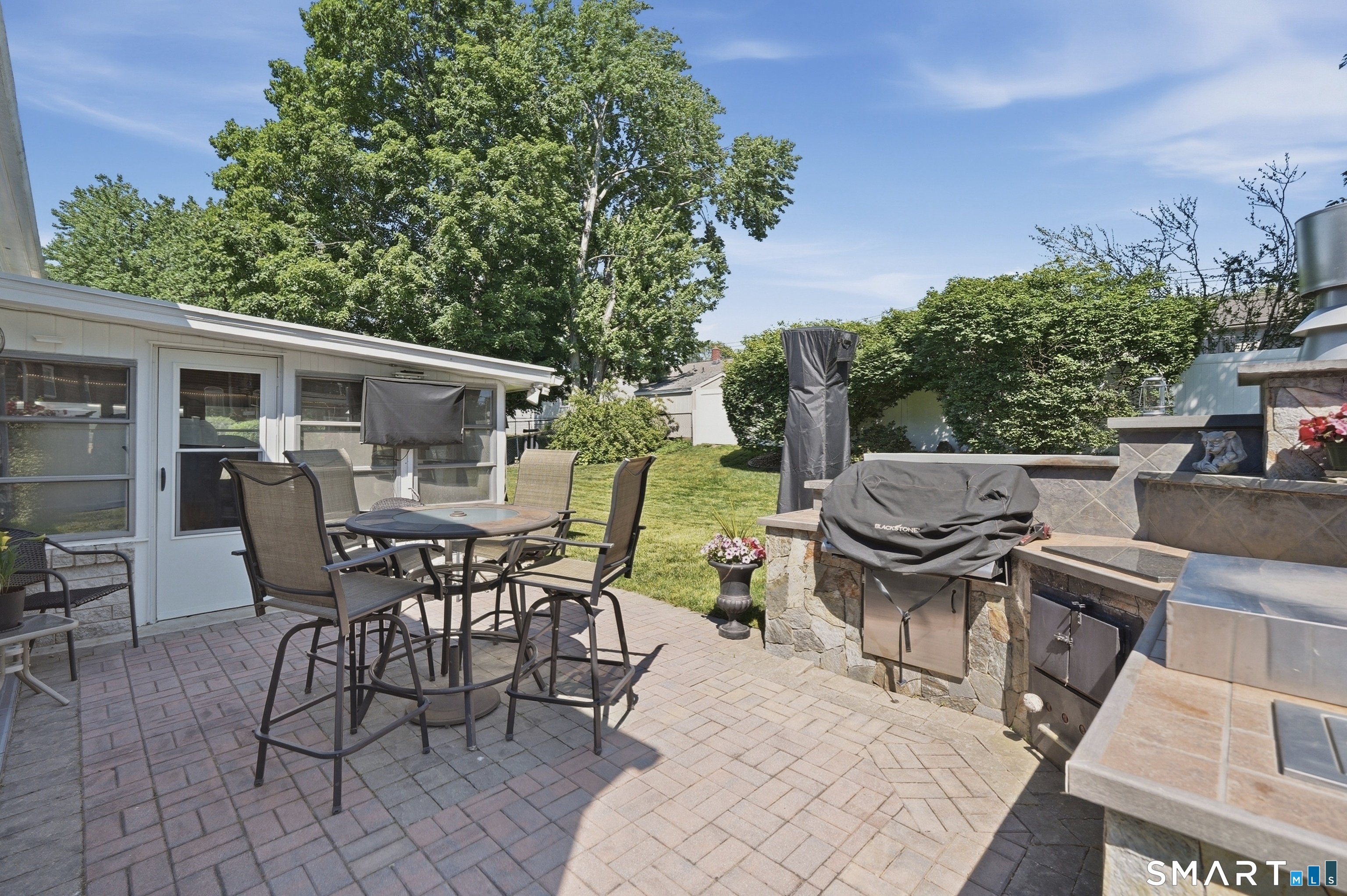11 Gertrude Lane West Haven CT 06516