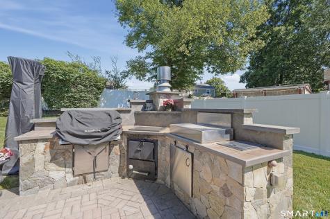 11 Gertrude Lane West Haven CT 06516