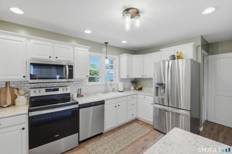 11 Gertrude Lane West Haven CT 06516