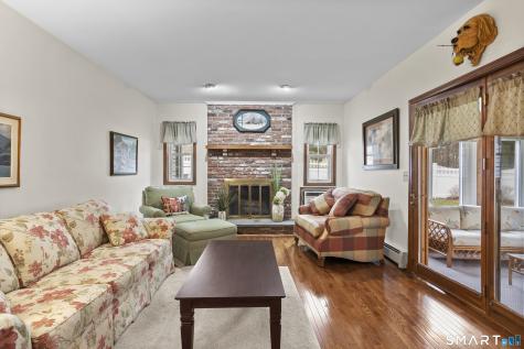 36 Stoneybrook Road Naugatuck CT 06770