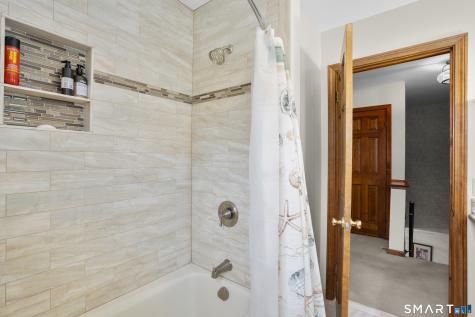 36 Stoneybrook Road Naugatuck CT 06770