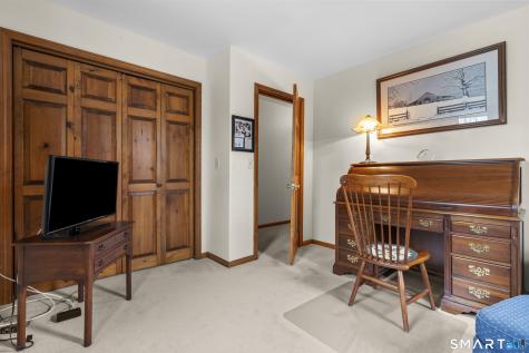 36 Stoneybrook Road Naugatuck CT 06770