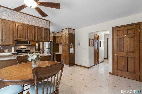 36 Stoneybrook Road Naugatuck CT 06770