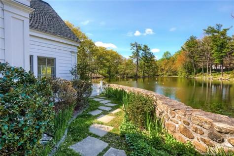 292 Fillow Street Norwalk CT 06850