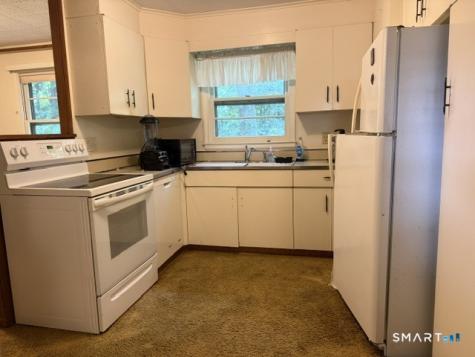 185 Green Hill Lane Cheshire CT 06410