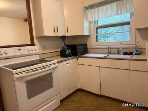 185 Green Hill Lane Cheshire CT 06410
