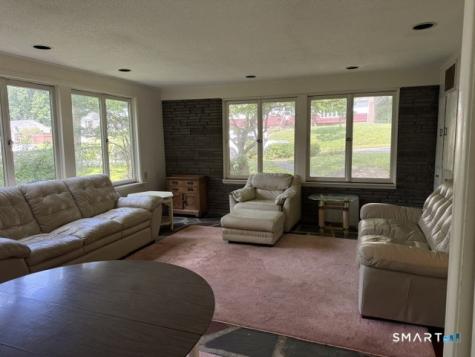 185 Green Hill Lane Cheshire CT 06410