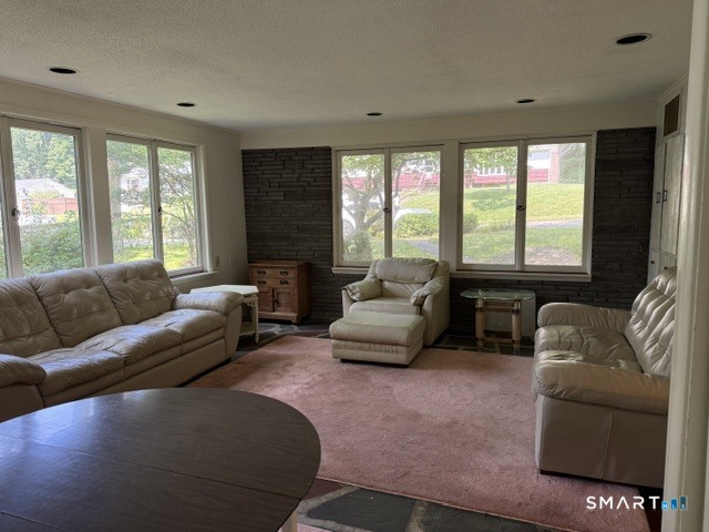 185 Green Hill Lane Cheshire CT 06410