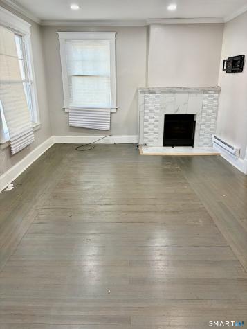 702 Cooke Street Waterbury CT 06710