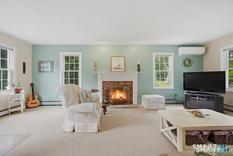 7 Goundry Drive Waterford CT 06385