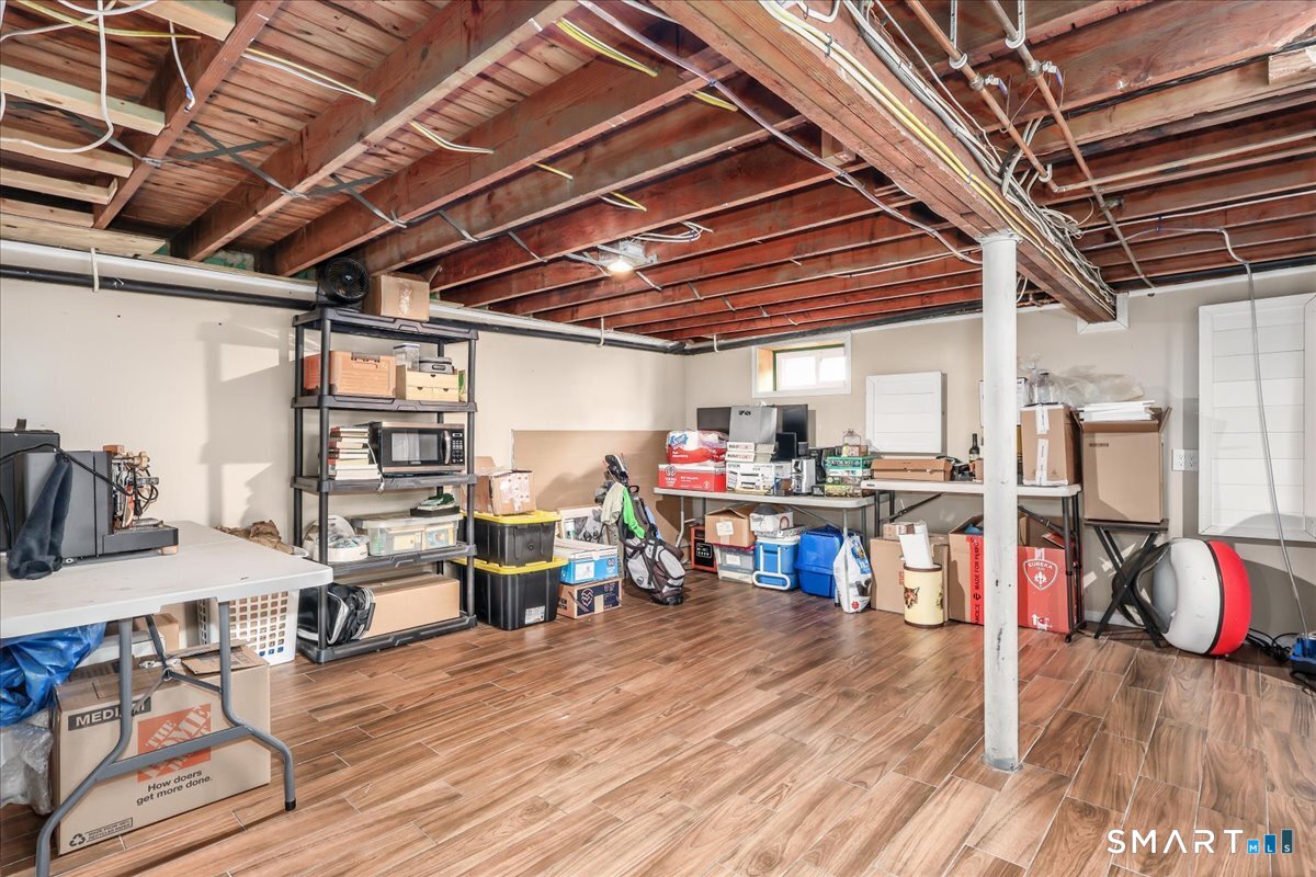 79 Aircraft Road West Haven CT 06516