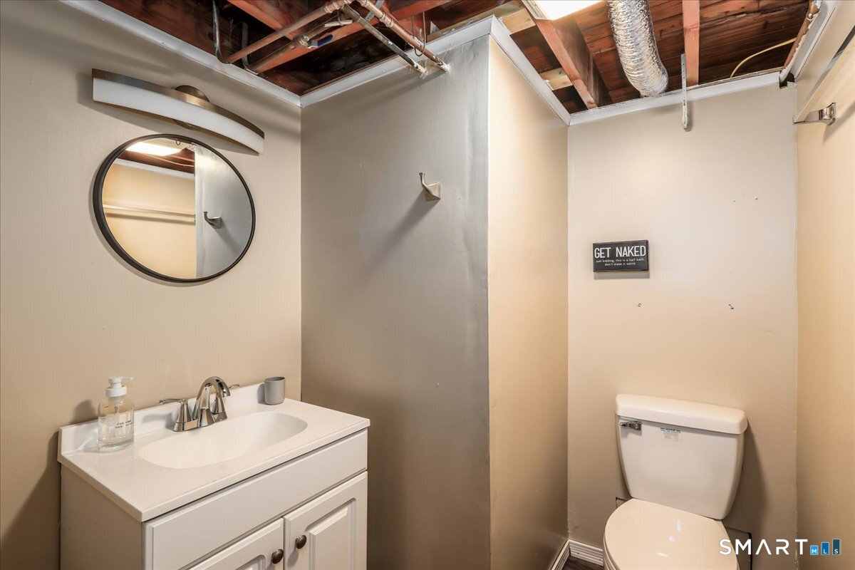 79 Aircraft Road West Haven CT 06516
