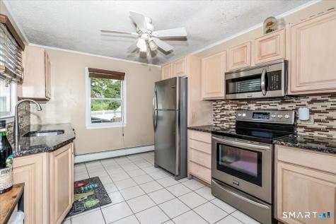 79 Aircraft Road West Haven CT 06516