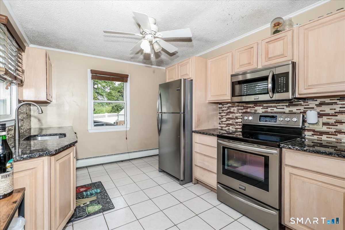 79 Aircraft Road West Haven CT 06516