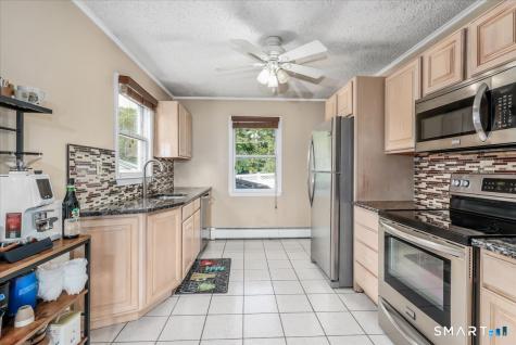 79 Aircraft Road West Haven CT 06516