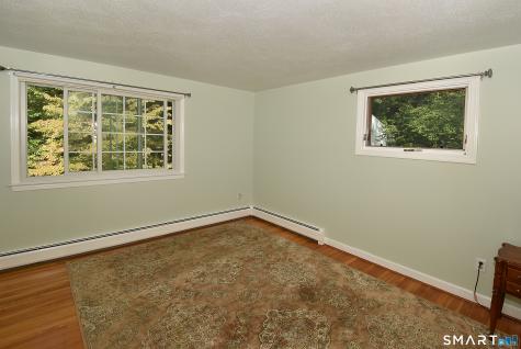 55 Carpenter Road Manchester CT 06042