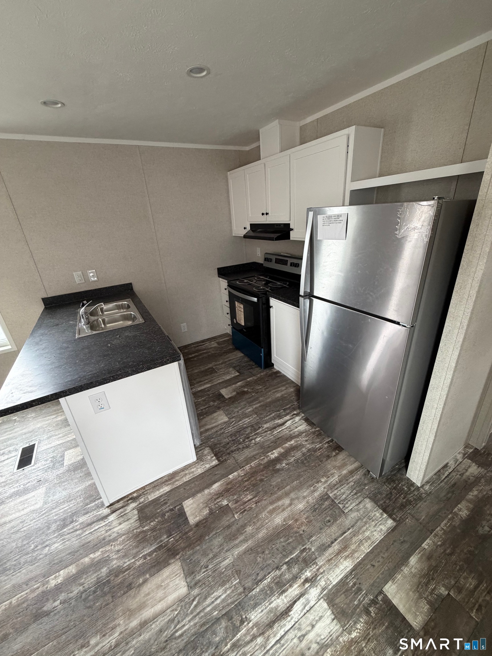 435 High Street Groton CT 06355