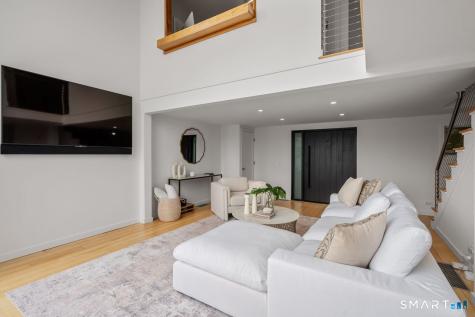17 Seabreeze Place Norwalk CT 06854
