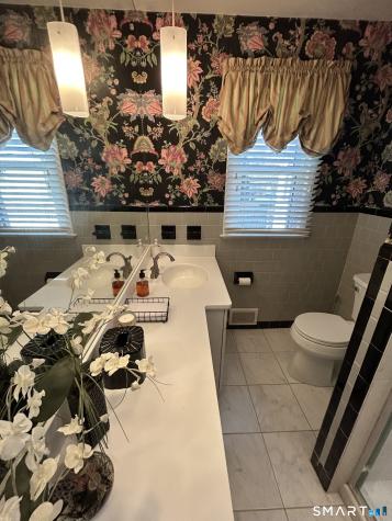 98 Sebec Street Hamden CT 06517