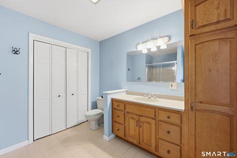 73 Folly Brook Lane Manchester CT 06040